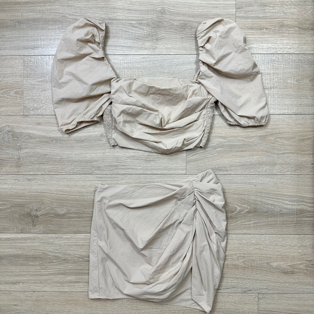 Amanda Uprichard Willis Top Mini Skirt 2
Piece Set In Bone Beige Women's Medium - Picture 2 of 5